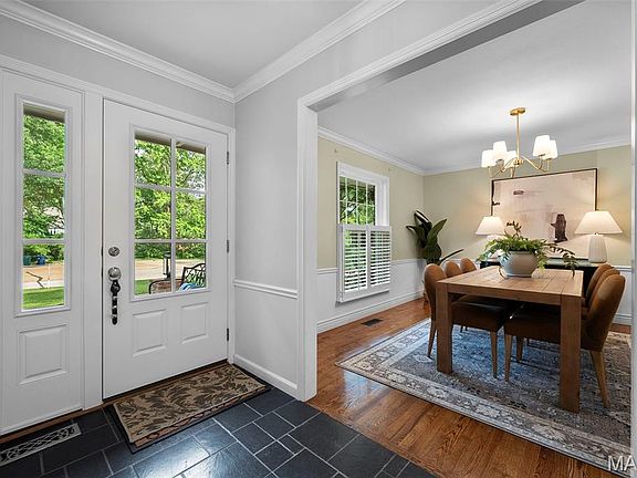4th image of 1805 Firethorn Dr