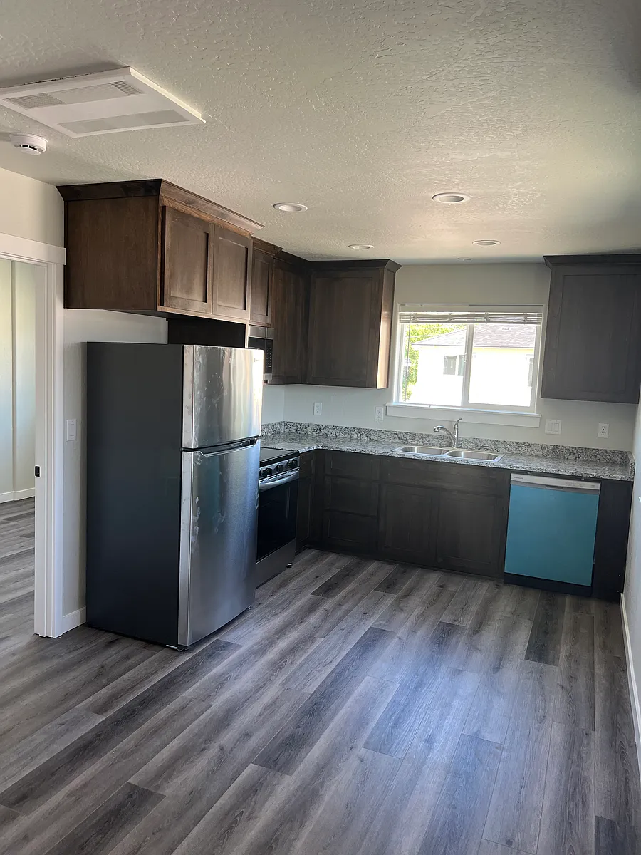Building Photo - 1129 Annalise St #1131