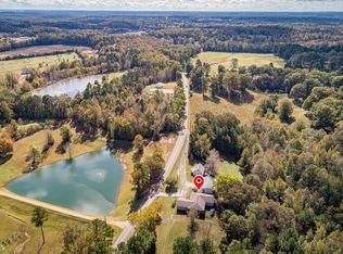 1801 Bible Hill Rd, Parsons, TN 38363