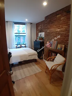 Rented by Vanderborgh Realty  | media 7