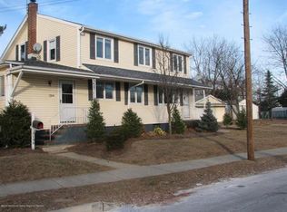 198B Laurel Ave, Hazlet Township, NJ 07734