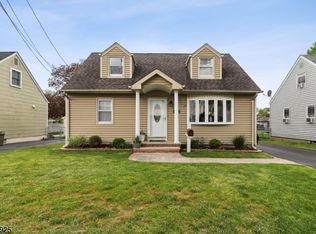 116 N Michigan Ave, Kenilworth, NJ 07033