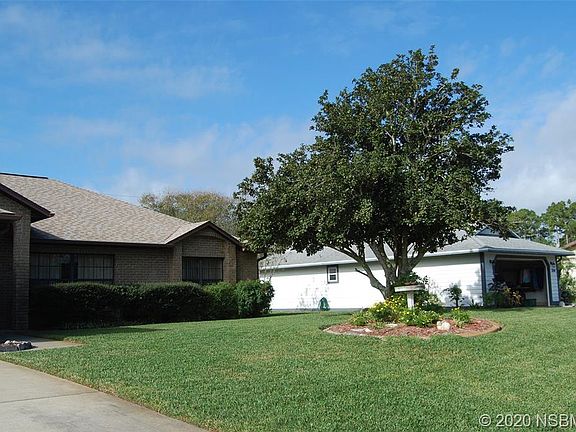 2nd image of 3228 Queen Palm Dr