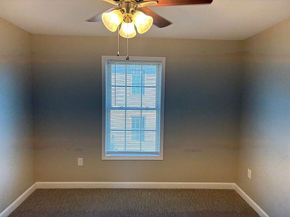 2nd image of 404 Southern Cross Dr #14