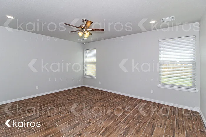 2811 Destin Ave — Photo 13