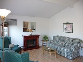 2nd image of 2411 Nicholby Dr