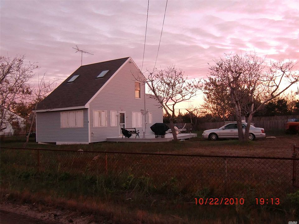 2nd image of 3 Diana Dr