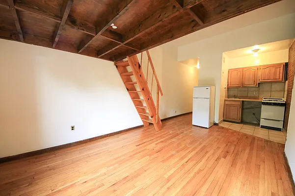 Rented by Guidance Realty Corp. | media 33