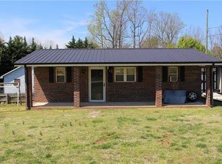 1018 Hudson Cajah Mountain Rd, Hudson, NC 28638