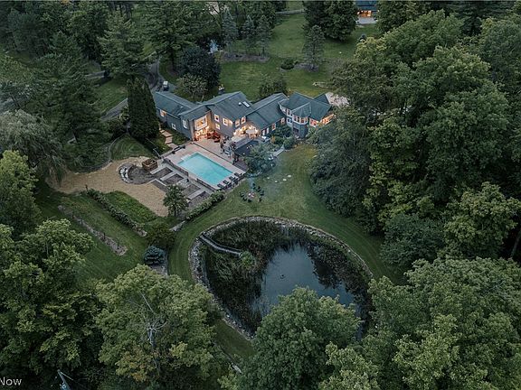 2nd image of 12157 Sperry Rd