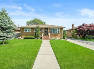 808 E 160th Pl, South Holland, IL