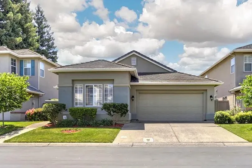 7719 River Grove Cir photo 1