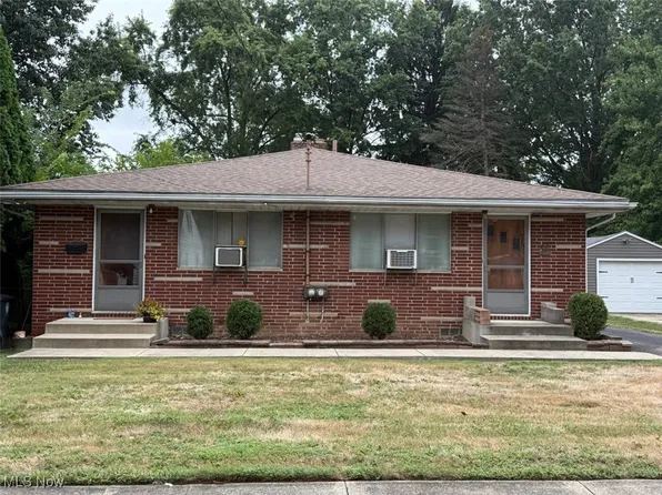 22-24 Ansel Ave, Akron, OH 44312