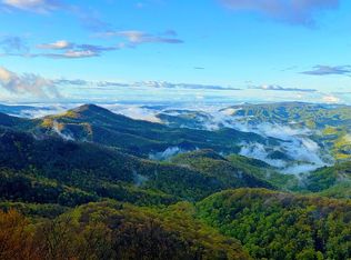 1968 Main St #13, Blowing Rock, NC 28605