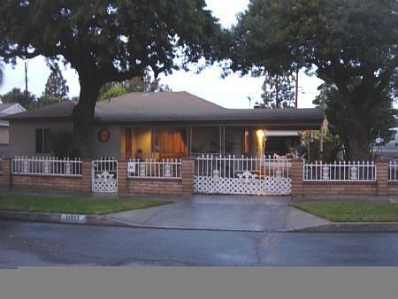 1st image of 11517 Buell St