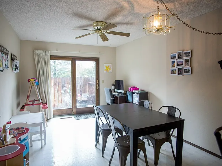 18614 Gillman Dr — Photo 5