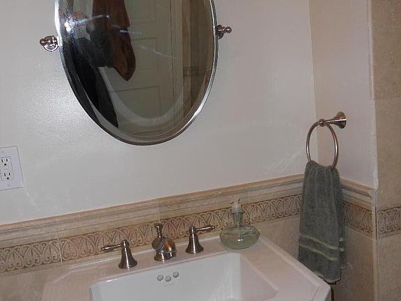 5th image of 4449 18th St