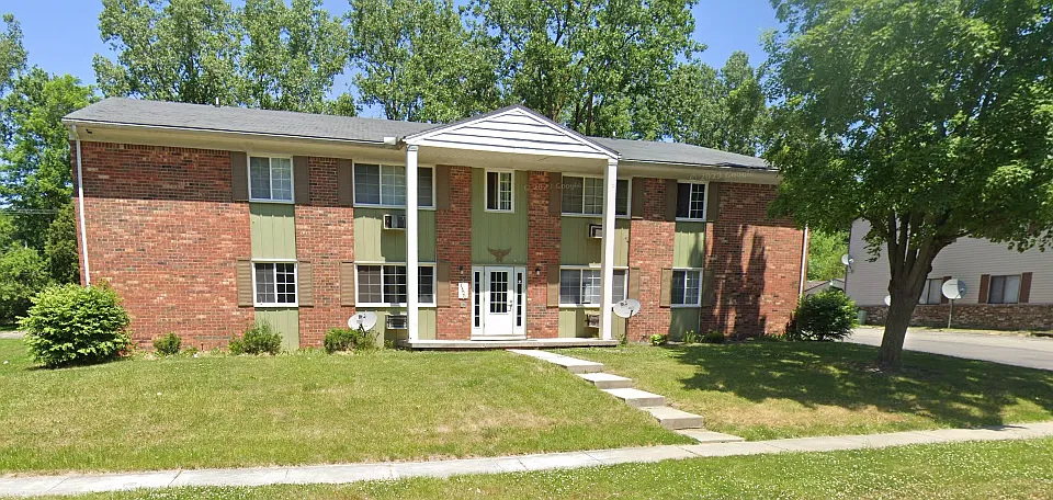 1600 Brooke Park #1