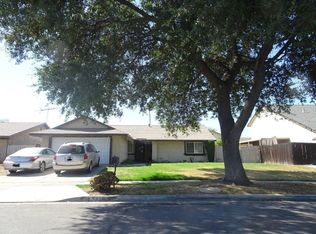 9950 Celeste Ct, Fontana, CA 92335