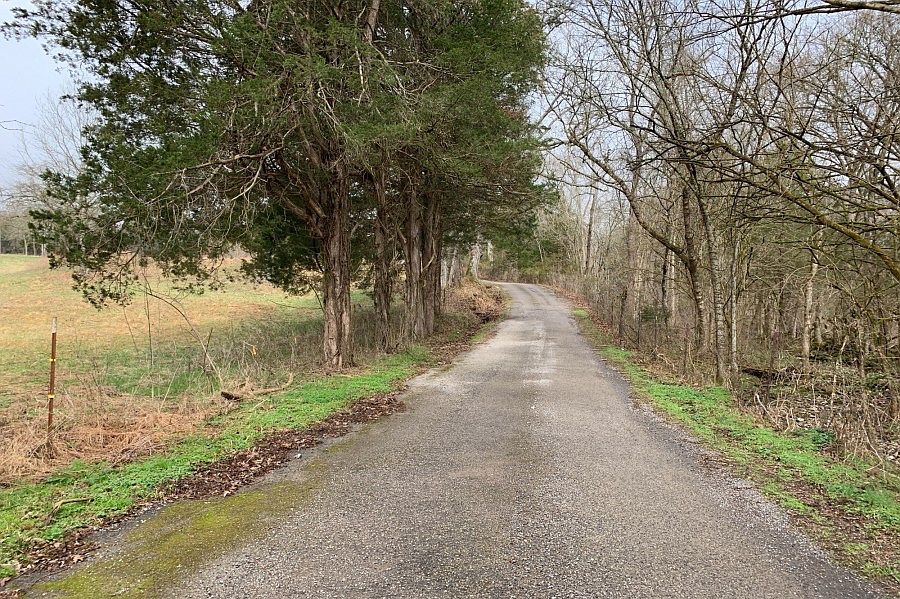 2nd image of 435 Malone Hollow Rd