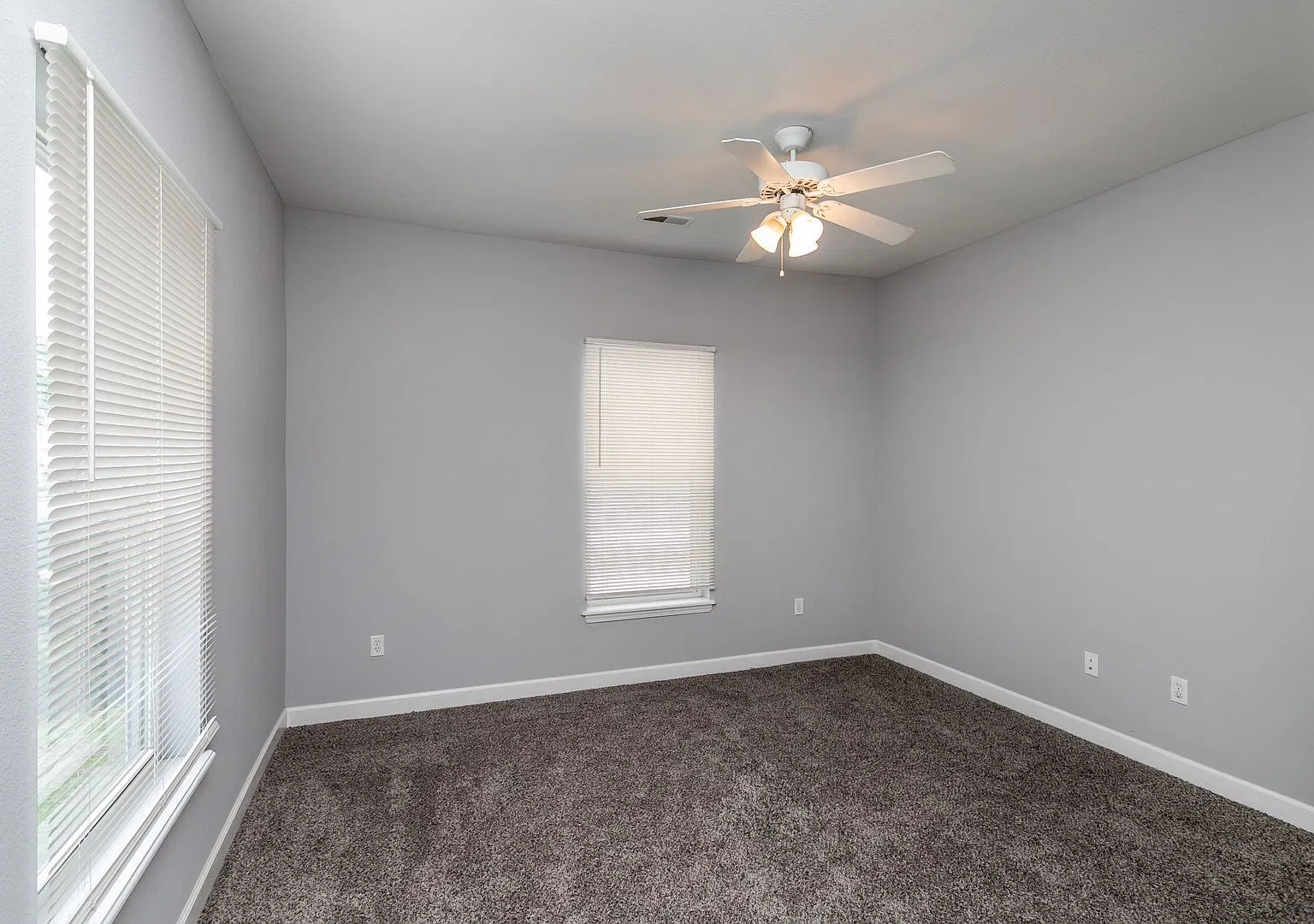 108 S College Ave — Photo 3