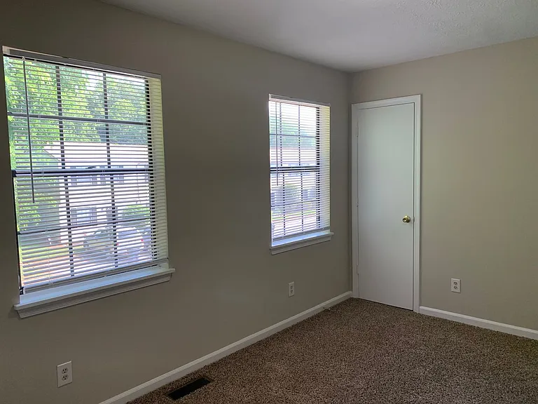 89 Countryplace Ln — Photo 10