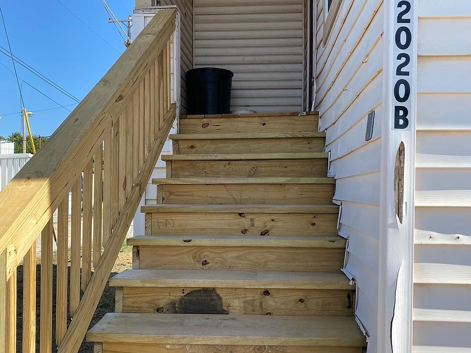 1st image of 2020 S 14th St #B