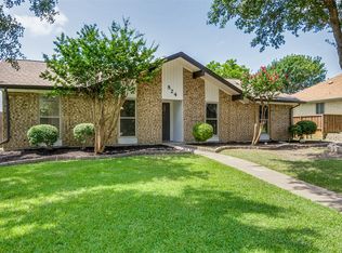 824 Via Altos, Mesquite, TX 75150