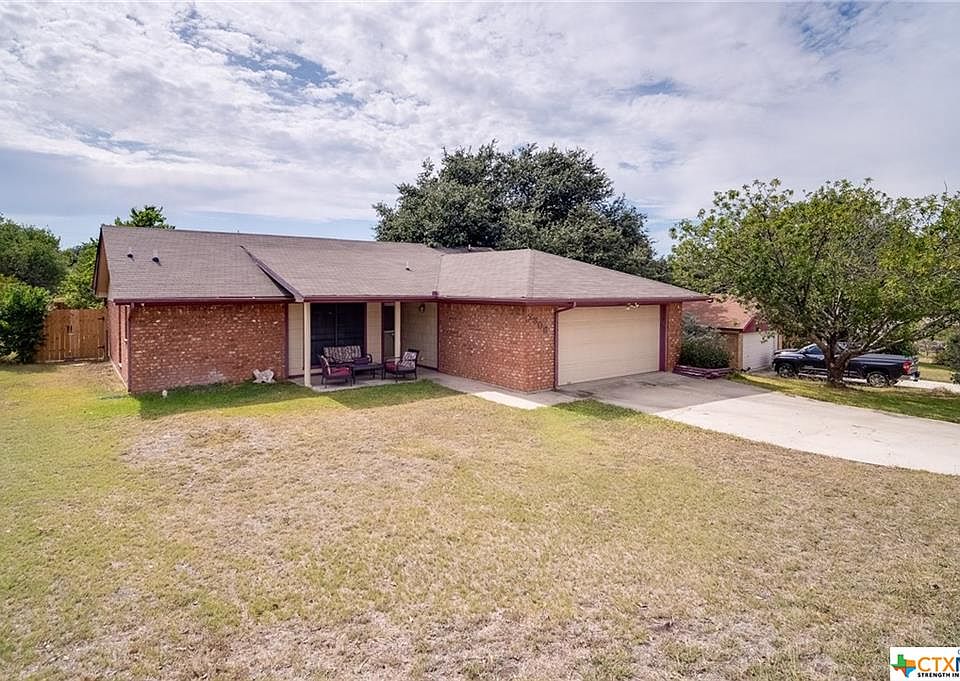 1st image of 2306 Tiffany Dr