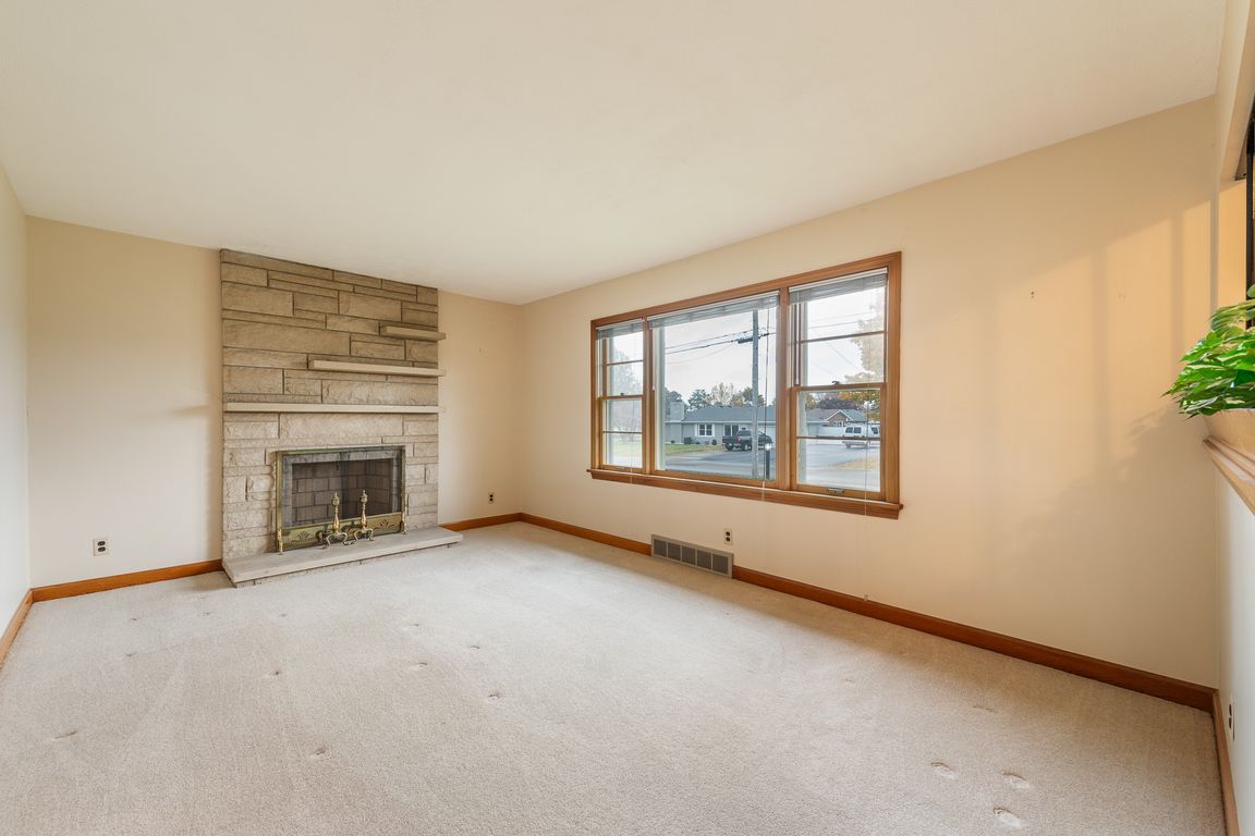 next background image