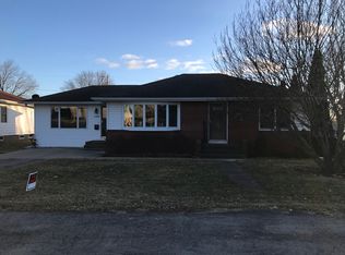 1224 8th Ave, Fulton, IL 61252