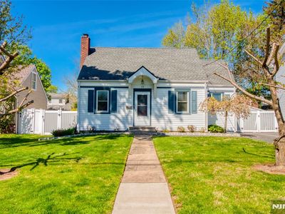 48 Colonial Pkwy, Dumont, NJ, 07628