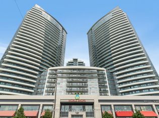7171 Yonge St #1406, Markham, ON L3T 0C5