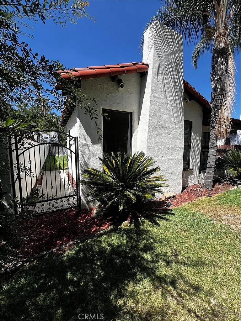 3 bed, 1689 sqft, $3,500 — Photo 3