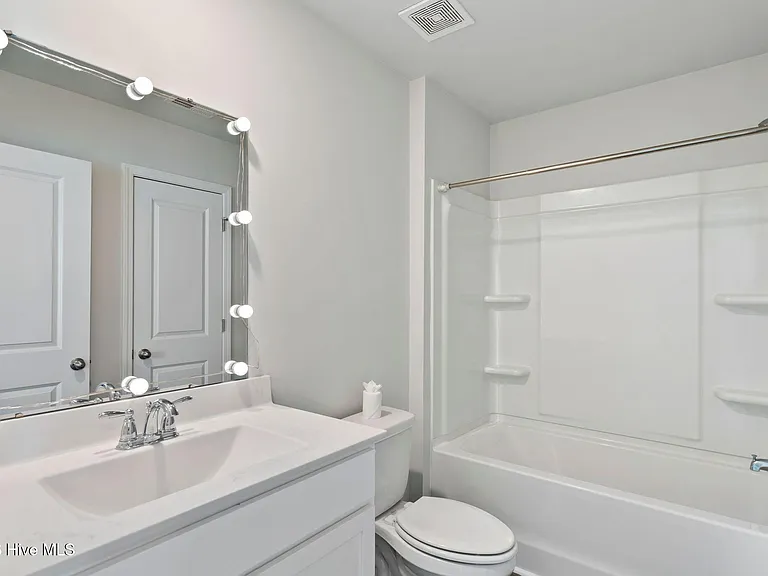 3130 Lobelia Ln #1101 — Photo 12