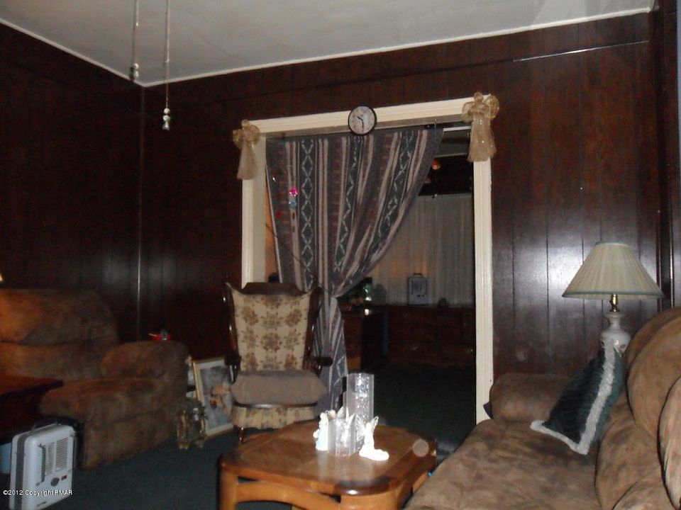 408 S Main St Bangor, PA Zillow