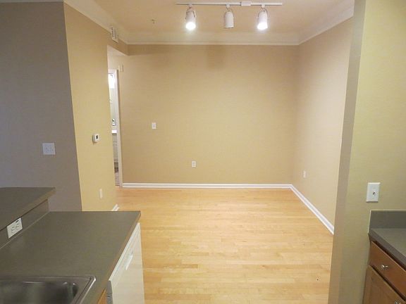 4th image of 4207 S Dale Mabry Hwy Unit 2114