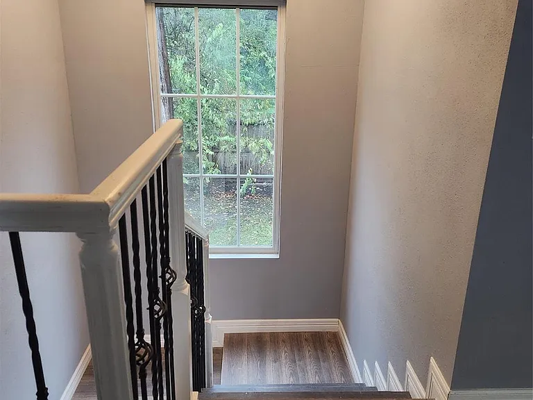 1311 Carlisle St — Photo 14