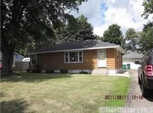 1077 Kenneth St, Eagan, MN 55121