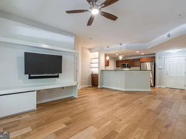 390 17th St NW Unit 1066, Atlanta, GA 30363