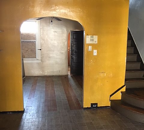 2nd image of 2053 Aikens St
