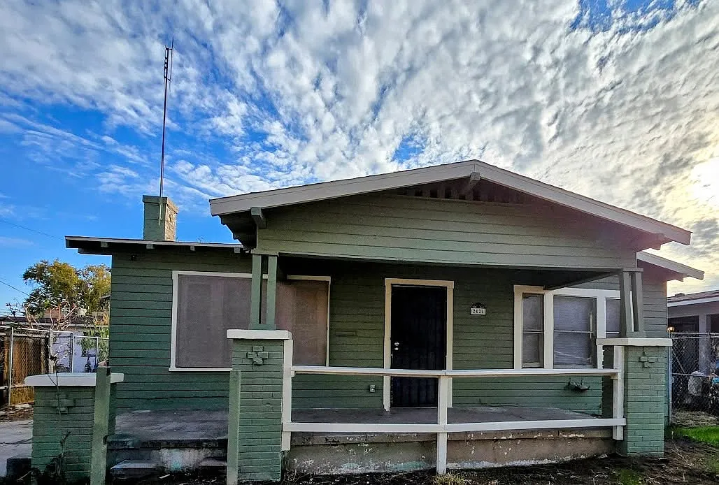 3 bed, 1244 sqft, $1,795 — Photo 1