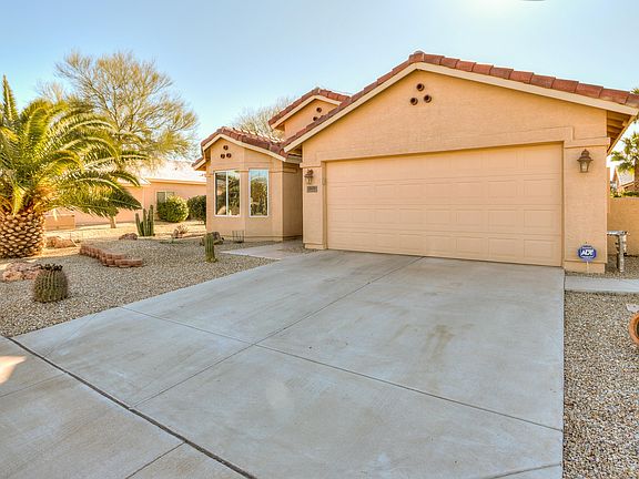 5th image of 2419 E Antigua Dr
