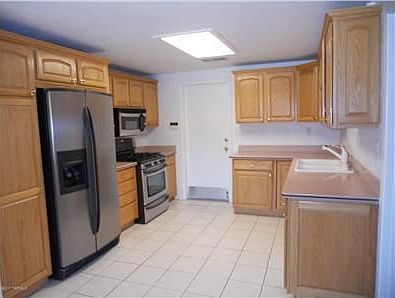 3rd image of 9954 E Rosewood St