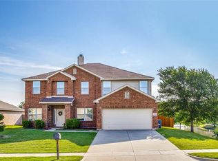 5356 Maverick Dr, Grand Prairie, TX 75052