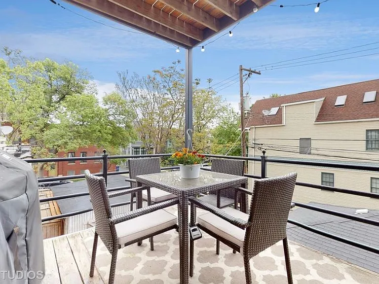 2855 N Damen Ave #2 — Photo 18