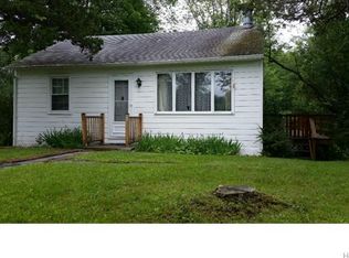 43 Hill Rd, Middletown, NY 10941