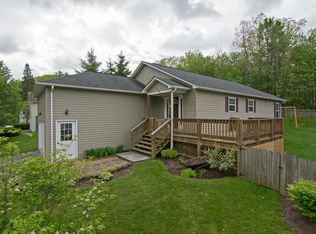 Montvue Dr, Lewisburg, WV 24901