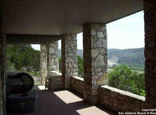 432 Cat Claw Mountain Rd, Concan, TX 78838