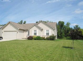 10043 N Hunt Ct, Davison, MI 48423